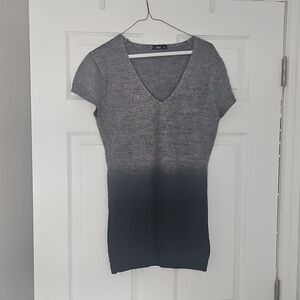 Lucci Gray Black Ombre Knit Short Sleeve V-Neck Tunic Top
